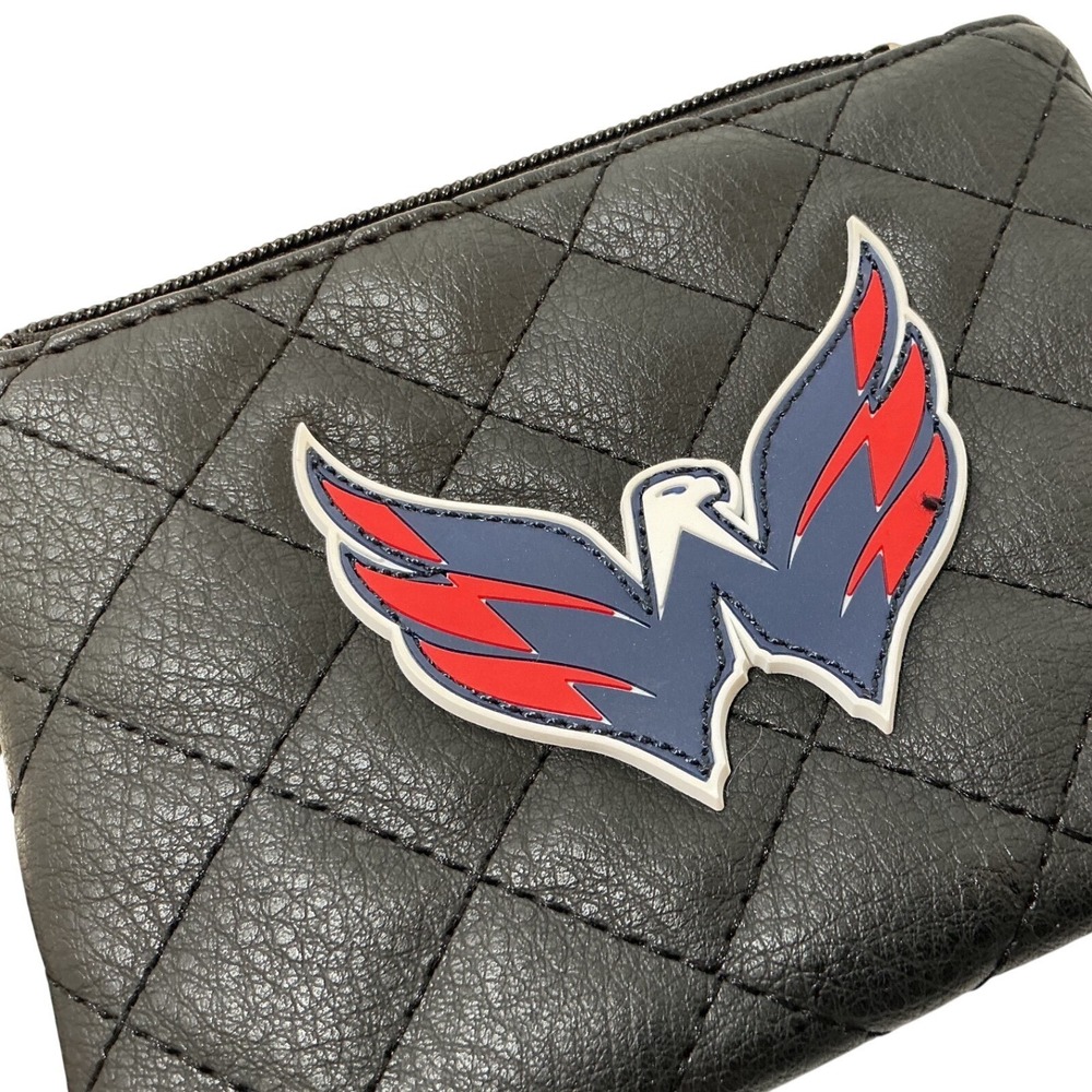 Cuce Shoes Washington Capitals NHL Black Quilted Wristlet Clutch Tassel Bag